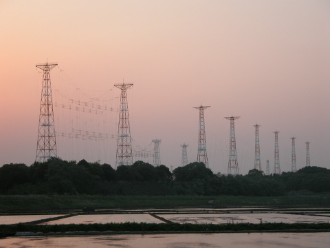 KDDI 八俣送信所