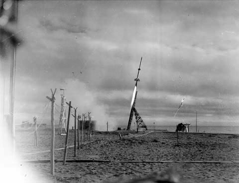 東大秋田実験場でのカッパ 6 型ロケット (Copyright(c) JAXA)